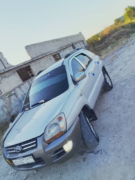 كيا سبورتاج 2005 - صورة 2