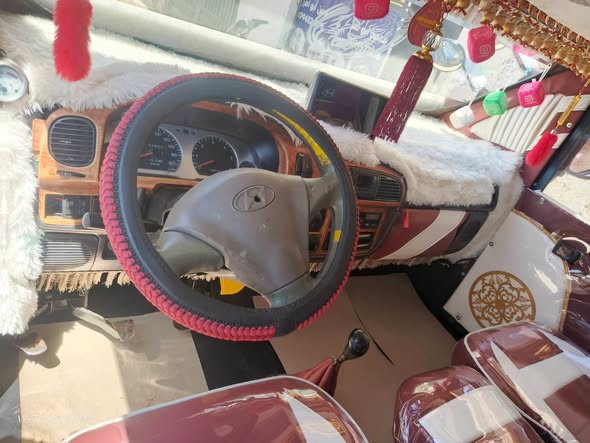 هيونداي H-1 1998 - صورة 3