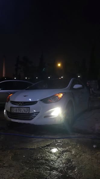 هيونداي إلنترا 2011 - صورة 1
