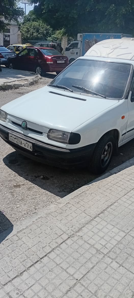 سكودا فورمان 1996