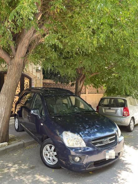كيا كارينز 2008 - صورة 3