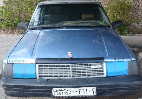 مازدا 929 1983 - صورة 2