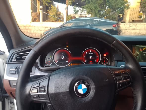 بي ام دبليو 520 2013 - صورة 1
