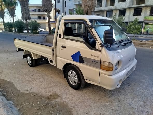 هونداي H100 1998 - صورة 1