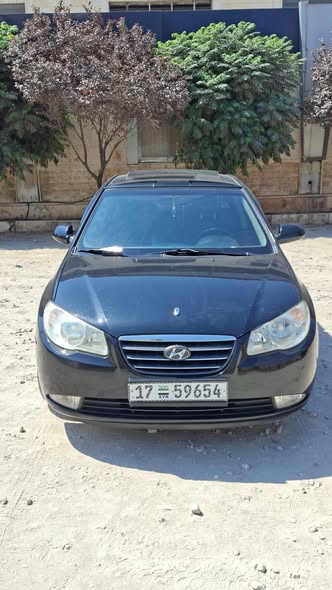 هيونداي افانتي 2010 - صورة 1