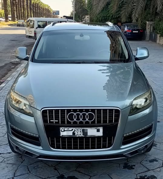 أودي Q7 2009 - صورة 1