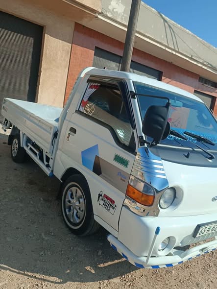 هونداي H100 1997 - صورة 1