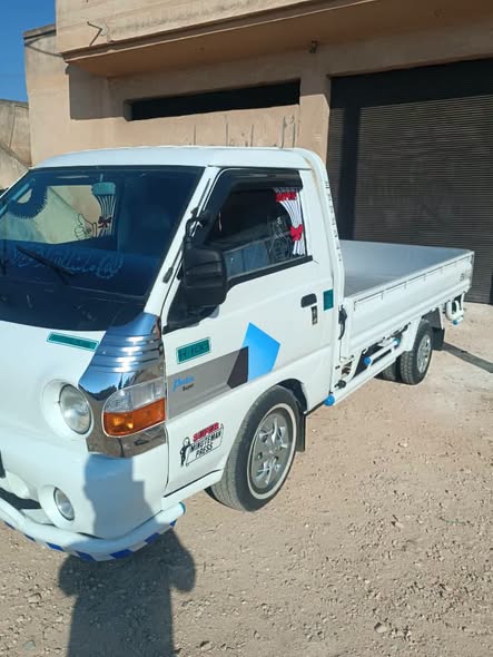 هونداي H100 1997 - صورة 3