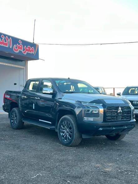 ميتسوبيشي L200 2024 - صورة 2