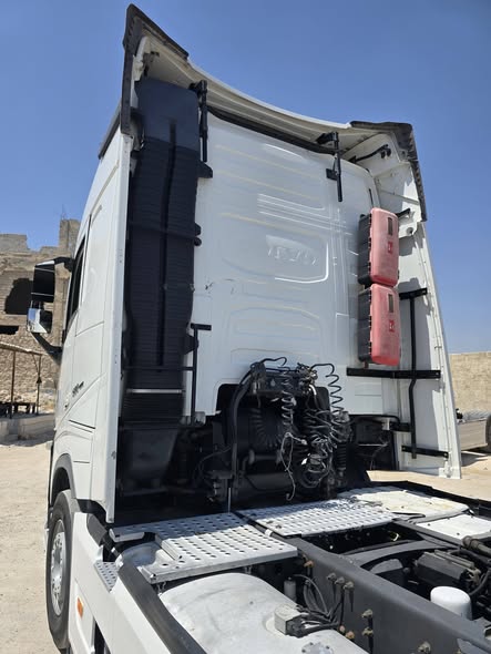 فولفو اف اتش 2018 - صورة 3