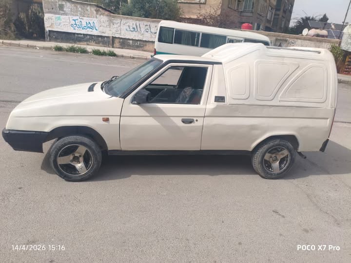 سكودا بيك أب 1994