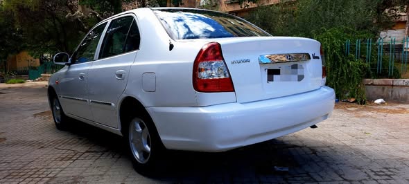 هيونداي فيرنا 2011 - صورة 2