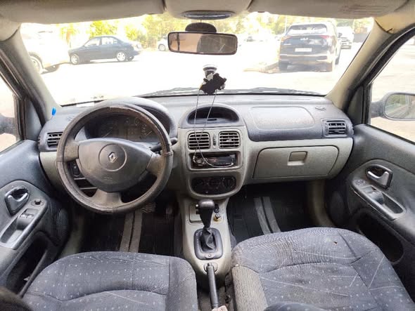 رينو كليو 2004 - صورة 5