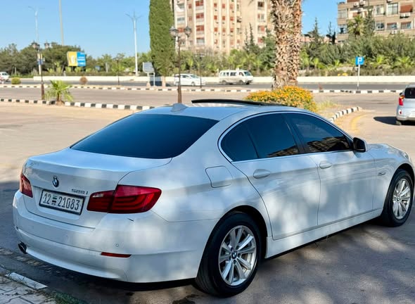 بي إم دبليو 528 2013 - صورة 4