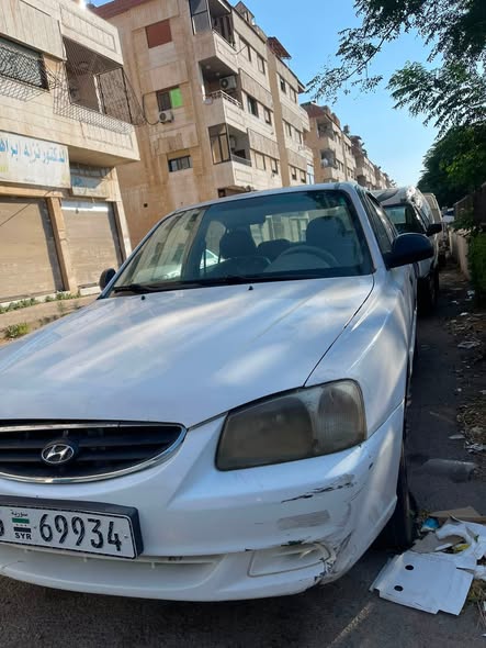 هيونداي فيرنا 2009 - صورة 2
