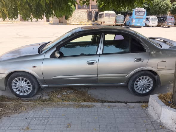 نيسان صني 2006 - صورة 1