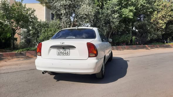 دايو لانوس 2002 - صورة 5