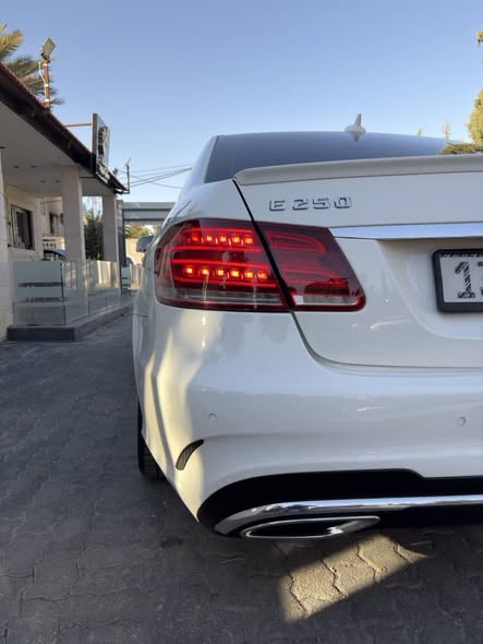 مرسيدس E250 2015 - صورة 4