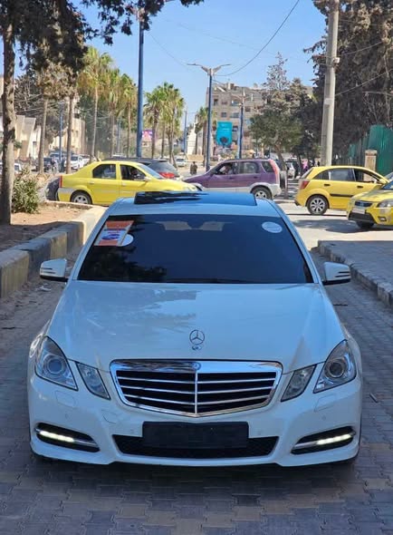 مرسيدس E220 2012 - صورة 1