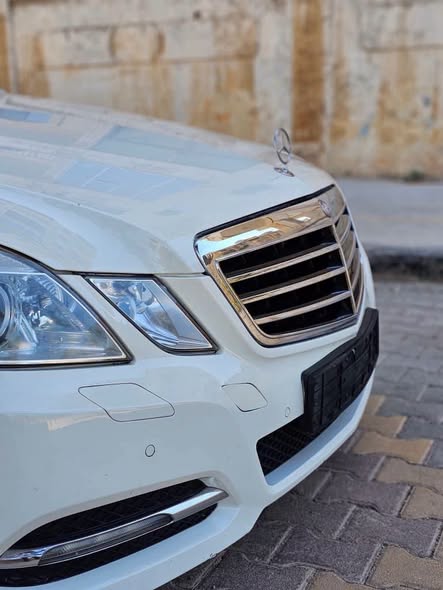 مرسيدس E220 2012 - صورة 3