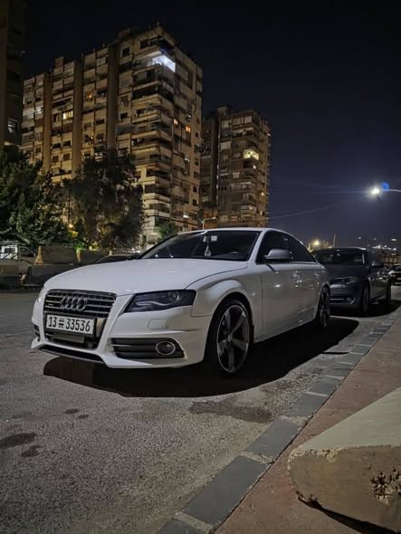 أودي A4 2012 - صورة 4