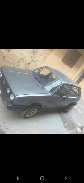 فولكسفاغن غولف 1976 - صورة 4