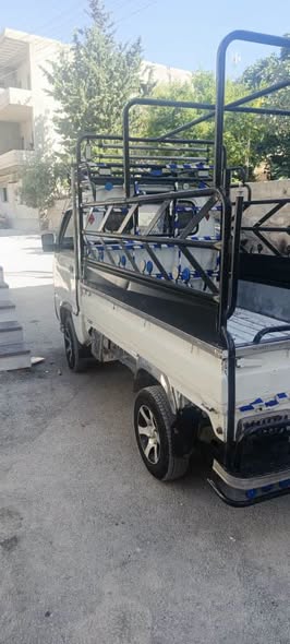 كيا تاونر 2002 - صورة 1