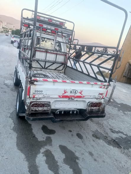 كيا تاونر 2002 - صورة 4