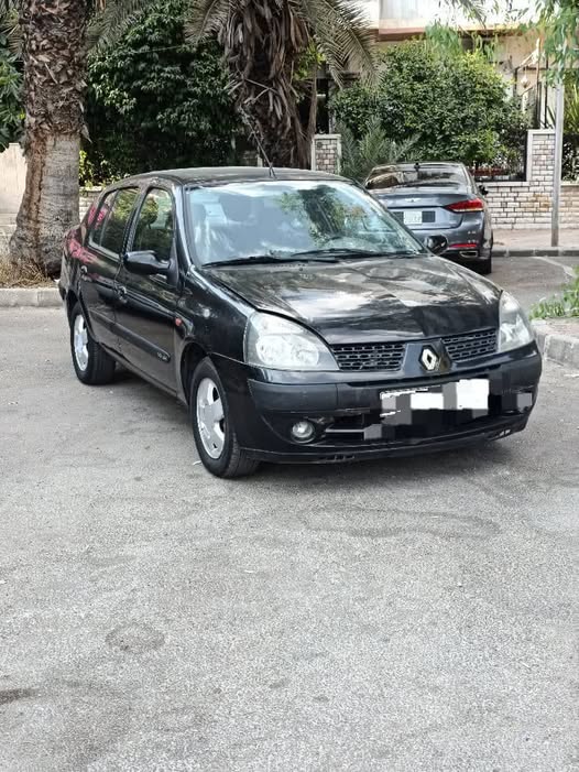 رينو كليو 2004
