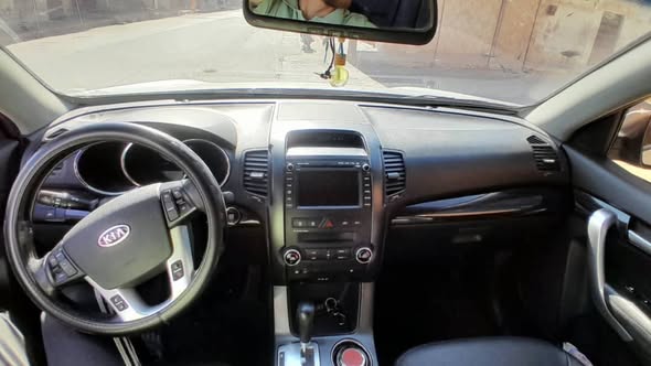 كيا سيرنتو 2012 - صورة 5