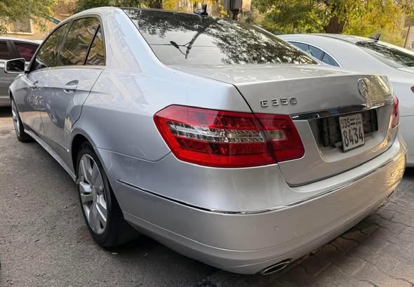مرسيدس E350 2011 - صورة 4