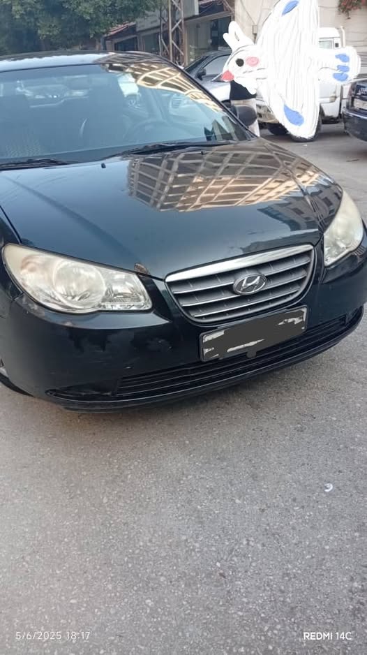 هونداي الينترا 2010