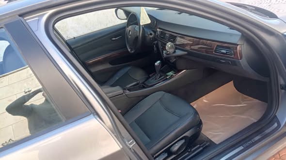 بي ام 328i 2011 - صورة 4