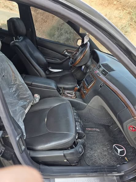 مرسيدس S-Class 2001 - صورة 2