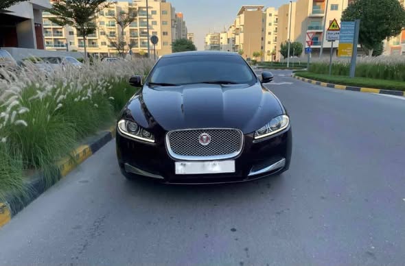 جاكوار XF 2014 - صورة 1