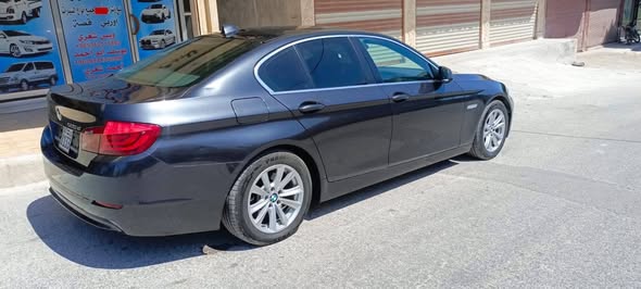 بي إم دبليو 5 Series 2011 - صورة 5