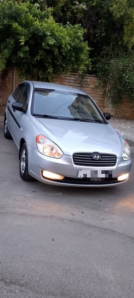 هونداي فيرنا 2010 - صورة 3
