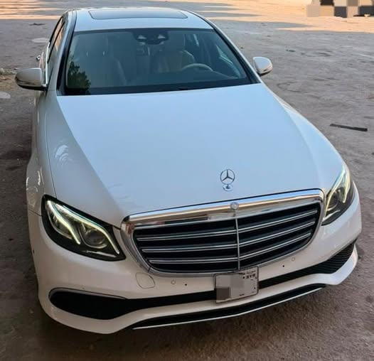 مرسيدس E220 2017
