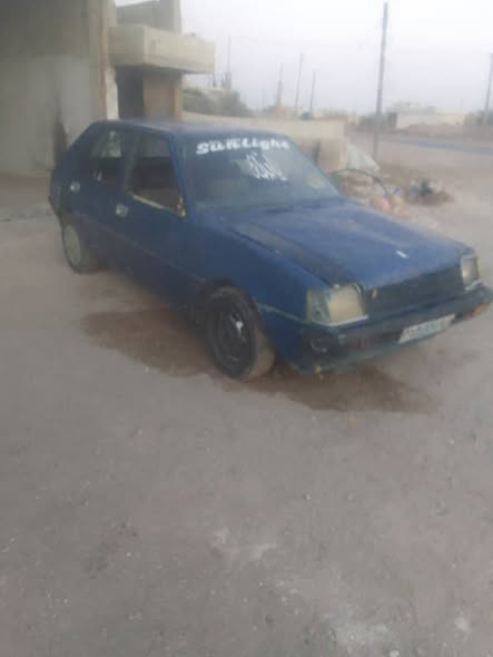ميتسوبيشي كولت 1983 - صورة 4