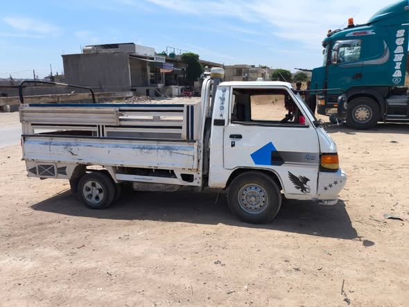 هيونداي H100 1996 - صورة 1