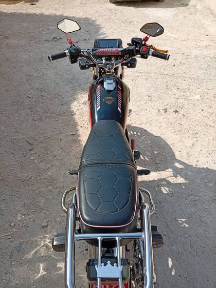 ياماها 150 2025 - صورة 4