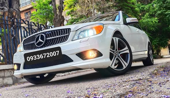 مرسيدس C300 2011 - صورة 4