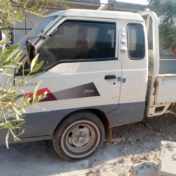 هيونداي H-100 1998 - صورة 1