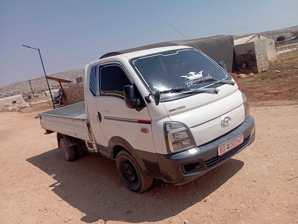 هيونداي اتش 100 2008 - صورة 1