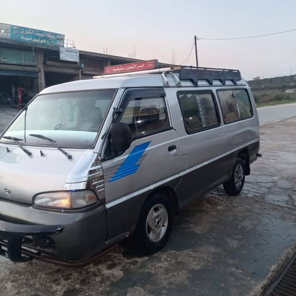 هيونداي H-1 2000 - صورة 5