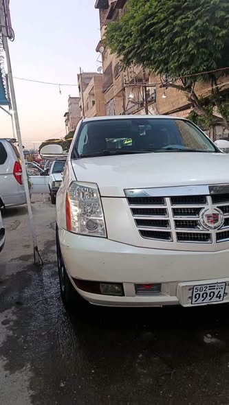 كاديلاك اسكاليد 2011 - صورة 1