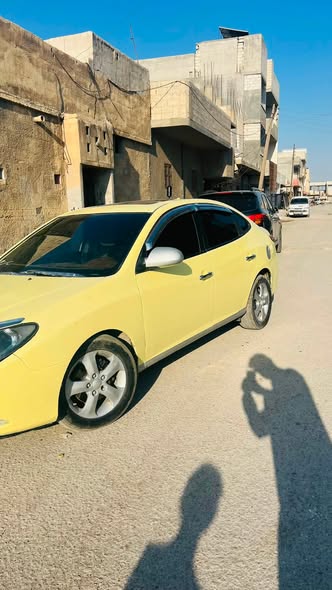 هيونداي افانتي 2010 - صورة 3