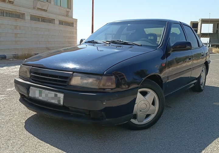 أوبل فيكترا 1994