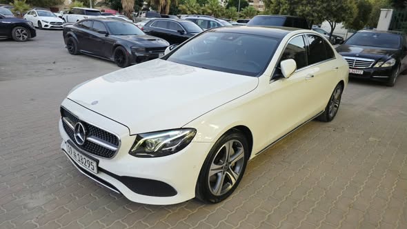 مرسيدس بنز E-Class 2017 - صورة 2