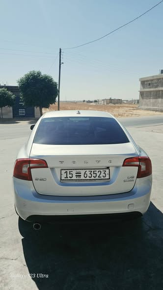 فولفو S60 2012 - صورة 2
